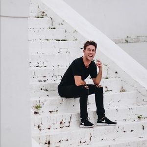 Meet your Posher, Daniel